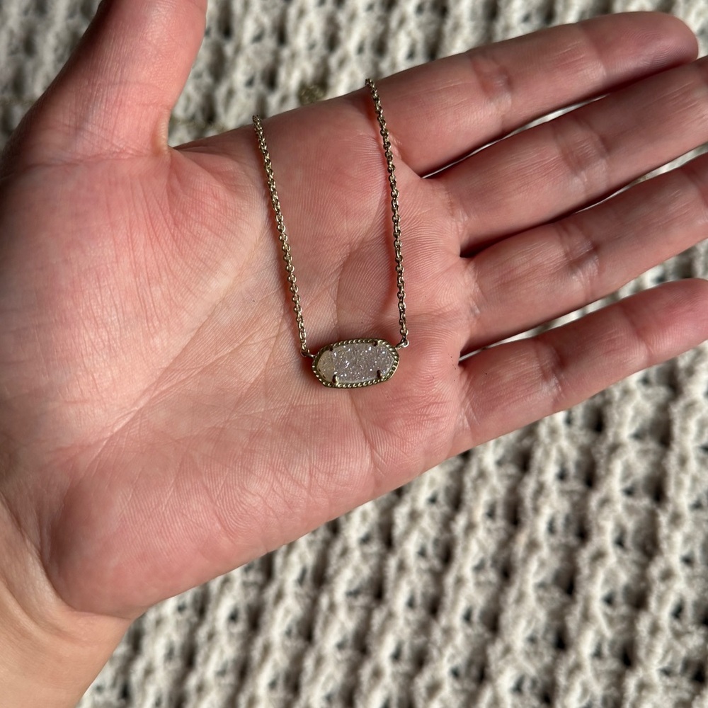 Kendra Scott Elisa Pendant Necklace Gold Tone White Drusy Stone Iridescent
